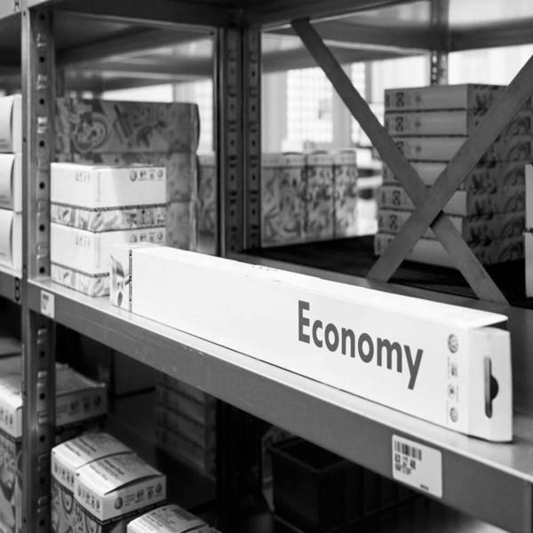 Доставка и продажба на оригинални резервни части и аксесоари за VAG