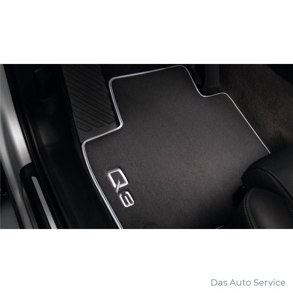 Audi Q3 8U текстилни стелки, предни