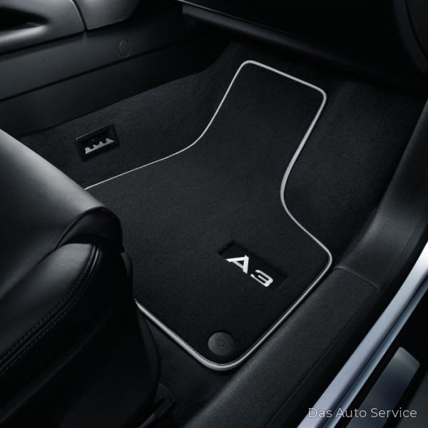 Audi A3 8P текстилни стелки предни